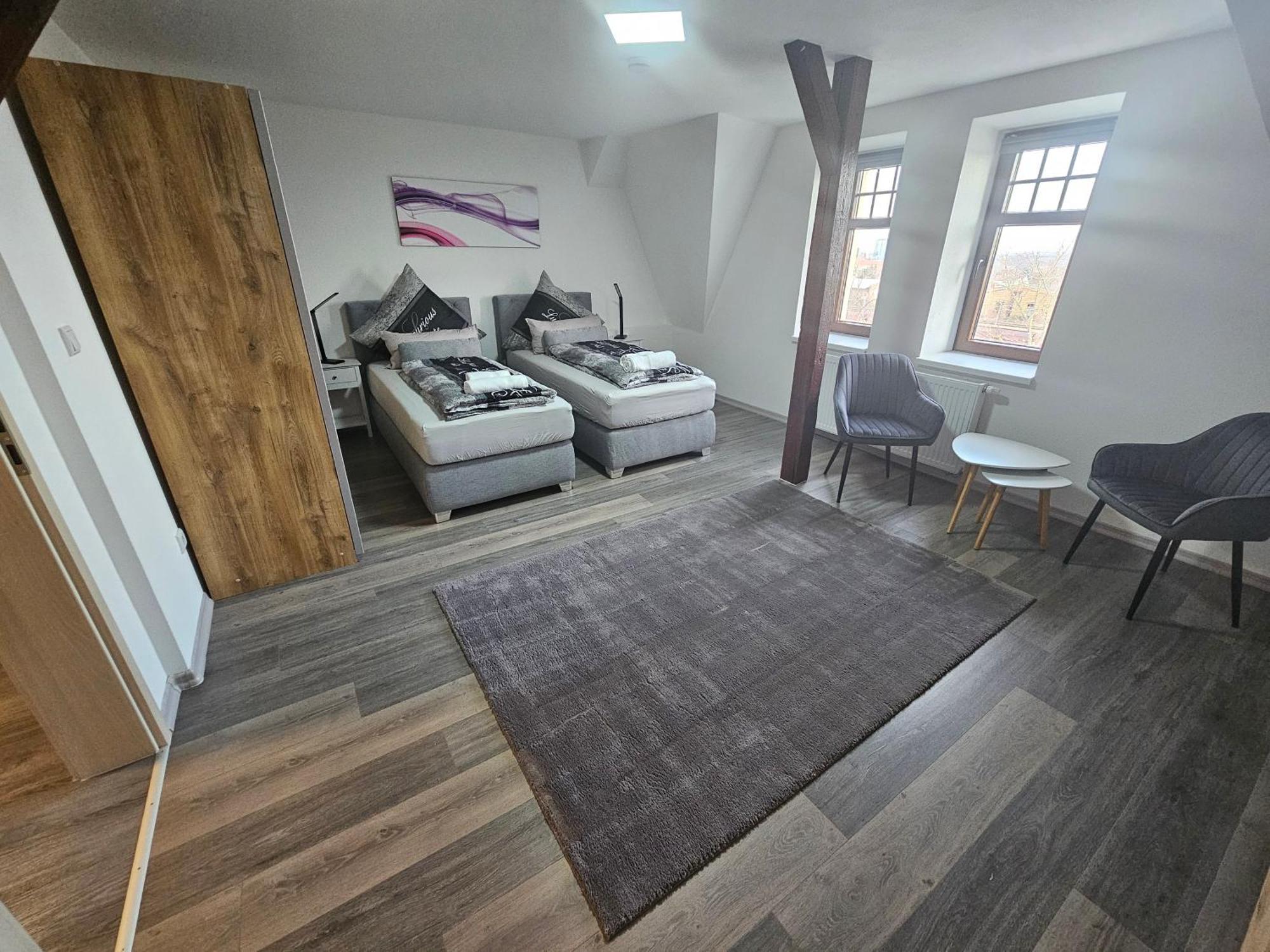 Suite Dari Bernburg Exterior photo